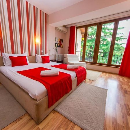 Hotel Pine Skopje Exteriér fotografie